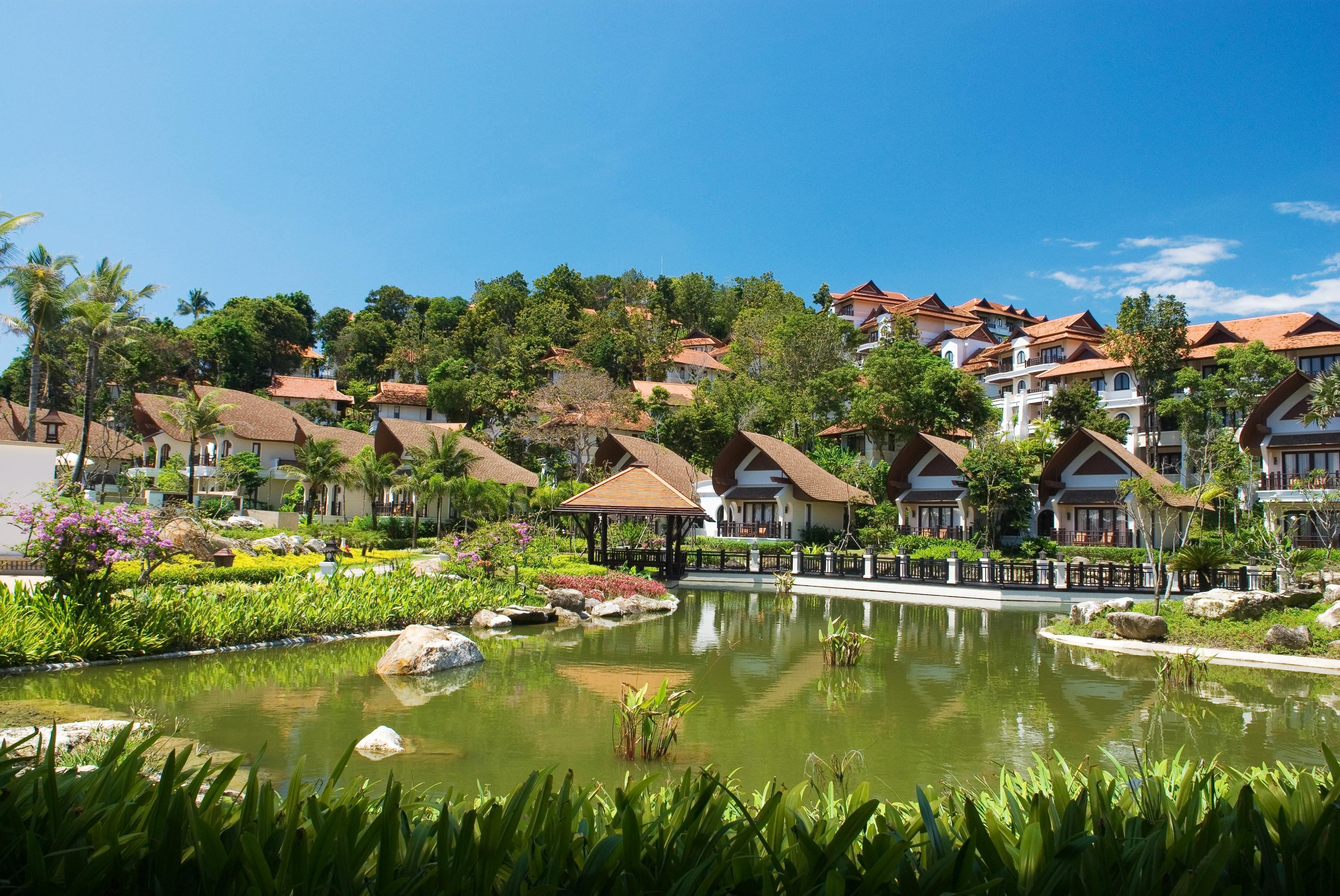 รีสอร์ท รวิวาริน แอนด์ สปา 5*