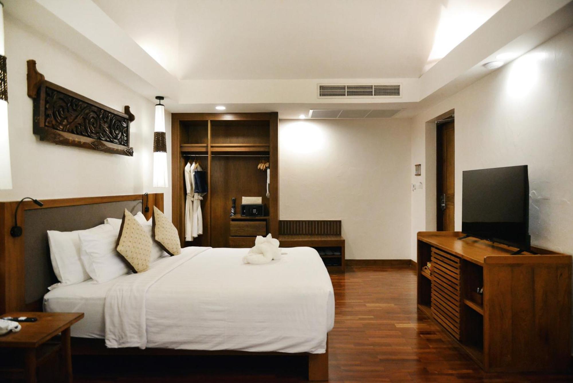 รีสอร์ท รวิวาริน แอนด์ สปา 5*